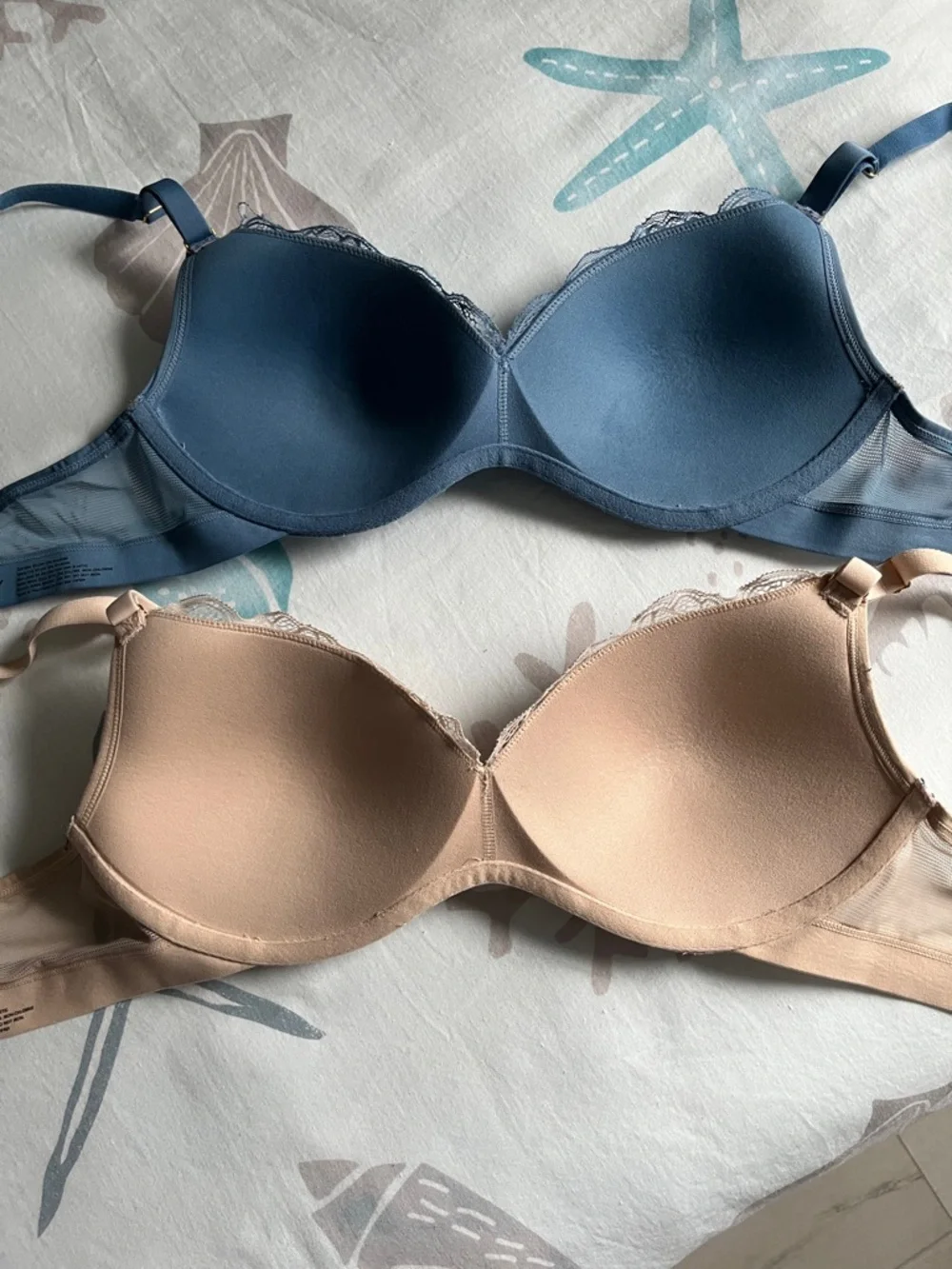 Lively Lace Underwire Bra — Blue and Nude - Picture 3 of 4